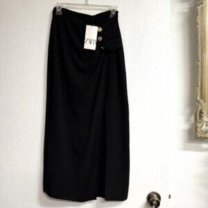 ZARA MIDI SKIRT WITH GOLDEN BUTTONS